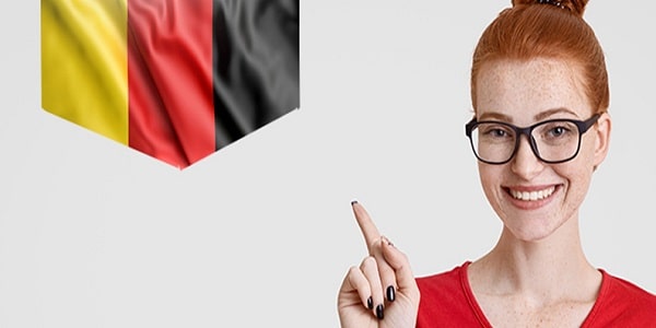 عنوانی به اسم آلمانی استاندارد وجود ندارد