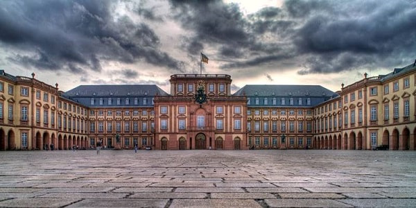 راحت ترین دانشگاه ها برای پذیرش آلمان