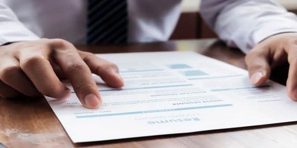 سوابق شغلی و توصیه نامه ها در رزومه آلمانی